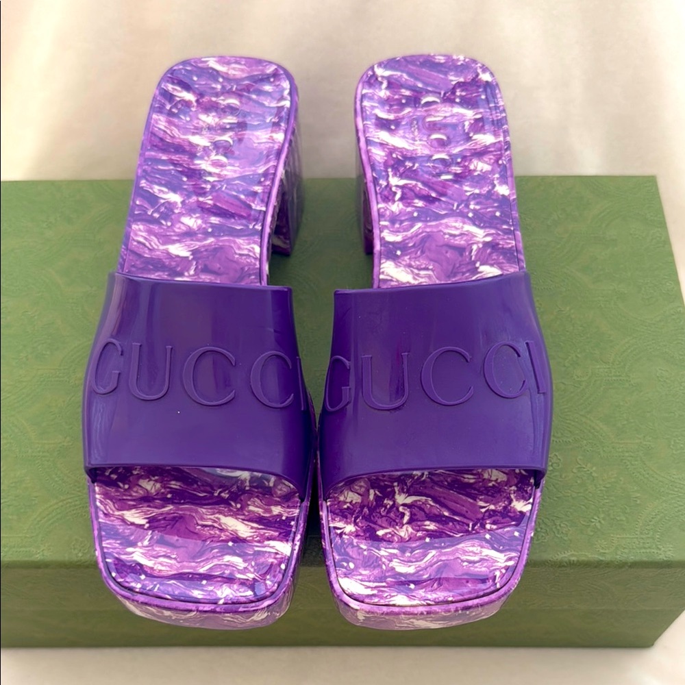 Gucci Rubber Slides